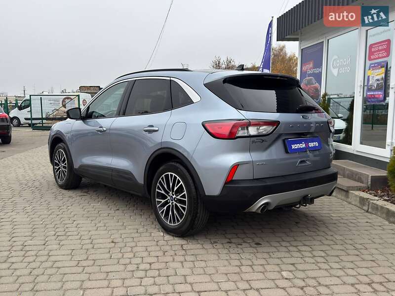 Позашляховик / Кросовер Ford Escape 2022 в Львові