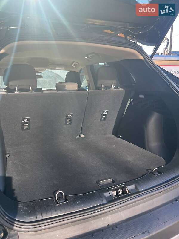 Позашляховик / Кросовер Ford Escape 2020 в Києві