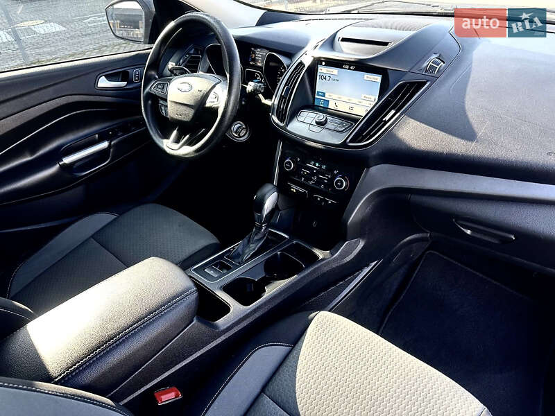 Внедорожник / Кроссовер Ford Escape 2018 в Львове фото 14 Внедорожник / Кроссовер Ford Escape 2018 в Львове