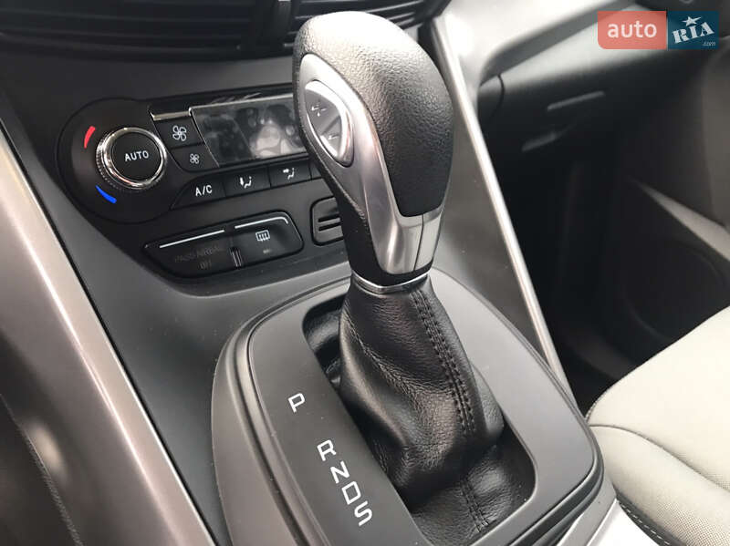 Позашляховик / Кросовер Ford Escape 2015 в Чернігові фото 14 Позашляховик / Кросовер Ford Escape 2015 в Чернігові