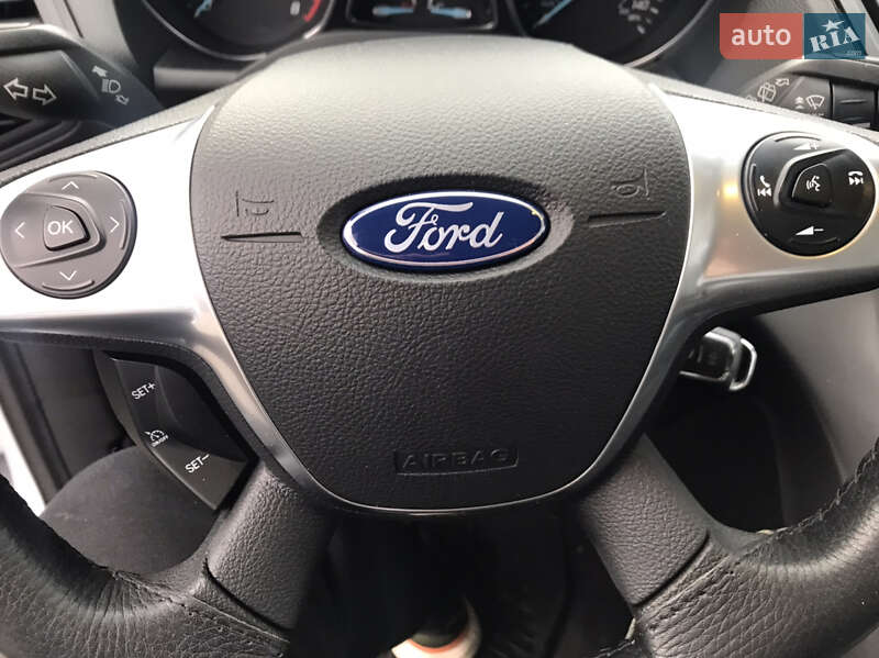 Позашляховик / Кросовер Ford Escape 2015 в Чернігові фото 15 Позашляховик / Кросовер Ford Escape 2015 в Чернігові