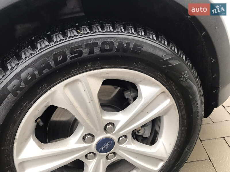 Позашляховик / Кросовер Ford Escape 2015 в Чернігові фото 19 Позашляховик / Кросовер Ford Escape 2015 в Чернігові