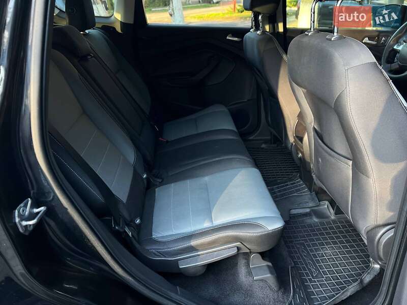 Позашляховик / Кросовер Ford Escape 2015 в Одесі фото 16 Позашляховик / Кросовер Ford Escape 2015 в Одесі