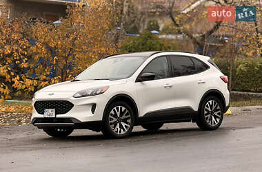 Внедорожник / Кроссовер Ford Escape 2020 в Днепре