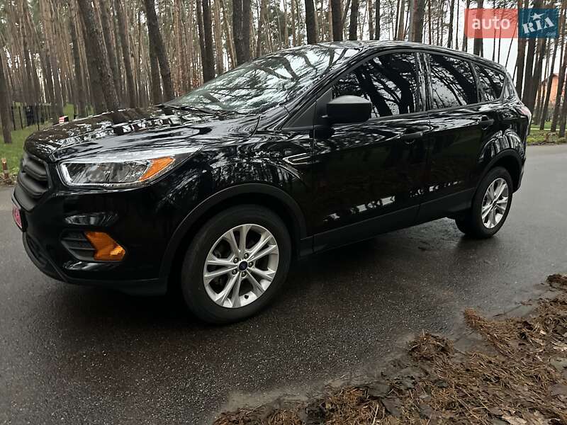 Позашляховик / Кросовер Ford Escape 2018 в Києві фото Позашляховик / Кросовер Ford Escape 2018 в Києві