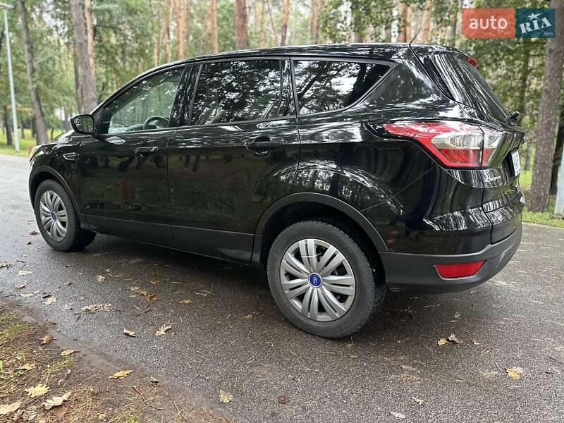 Позашляховик / Кросовер Ford Escape 2017 в Києві фото 7 Позашляховик / Кросовер Ford Escape 2017 в Києві