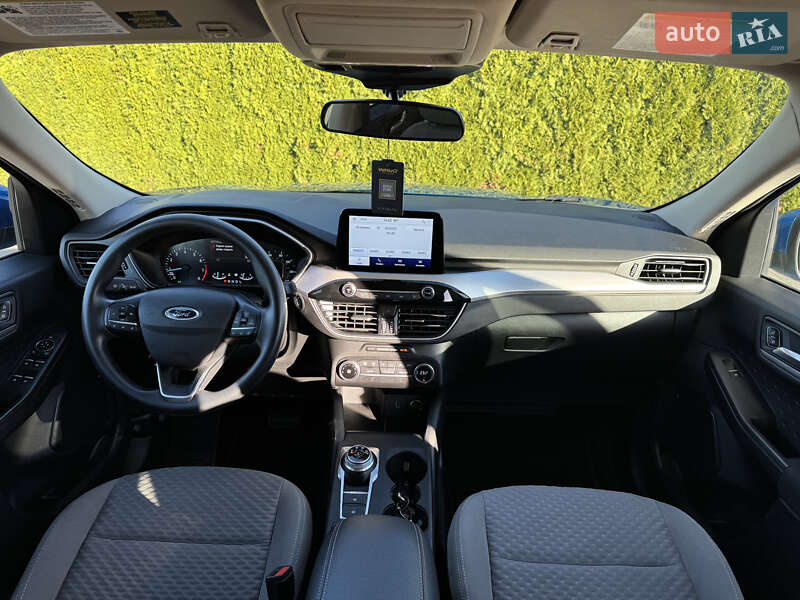 Позашляховик / Кросовер Ford Escape 2019 в Стрию