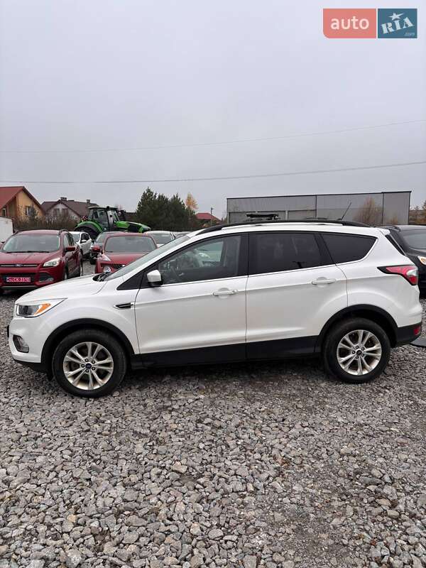 Позашляховик / Кросовер Ford Escape 2018 в Львові фото 8 Позашляховик / Кросовер Ford Escape 2018 в Львові