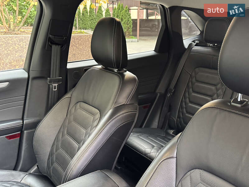 Позашляховик / Кросовер Ford Escape 2023 в Одесі