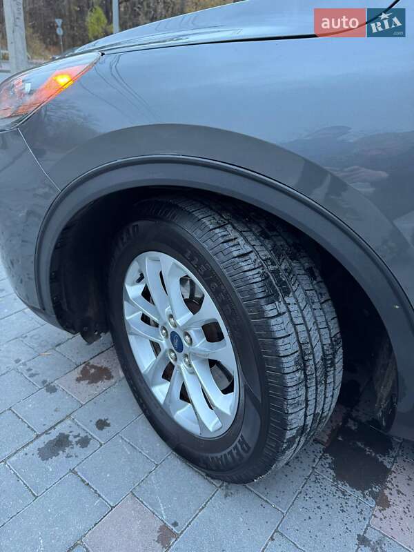 Позашляховик / Кросовер Ford Escape 2021 в Тернополі фото 10 Позашляховик / Кросовер Ford Escape 2021 в Тернополі