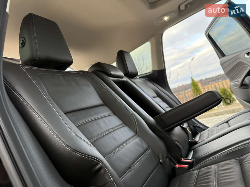 Внедорожник / Кроссовер Ford Escape 2018 в Дрогобыче фото 72 Внедорожник / Кроссовер Ford Escape 2018 в Дрогобыче