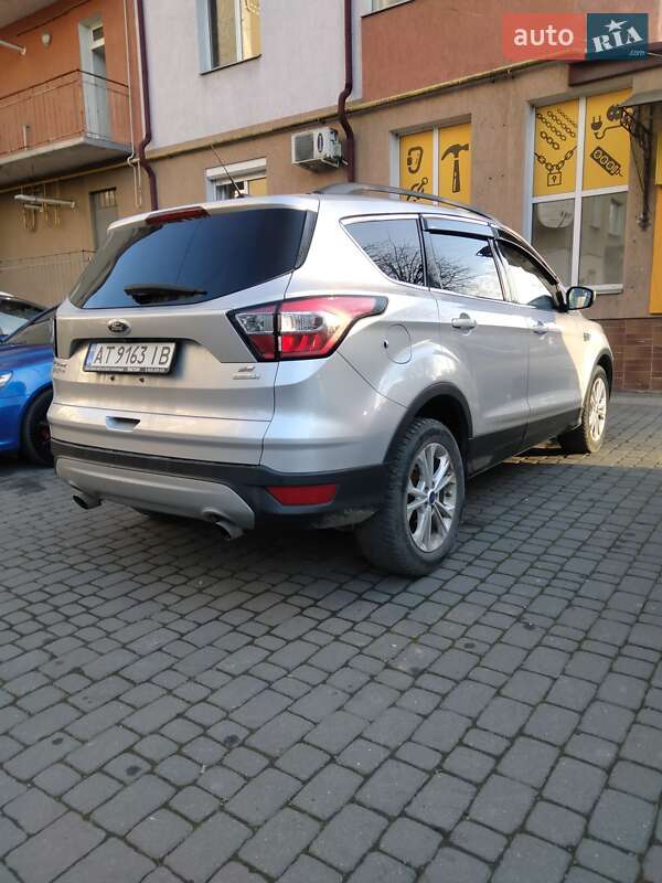 Внедорожник / Кроссовер Ford Escape 2018 в Ивано-Франковске фото 3 Внедорожник / Кроссовер Ford Escape 2018 в Ивано-Франковске