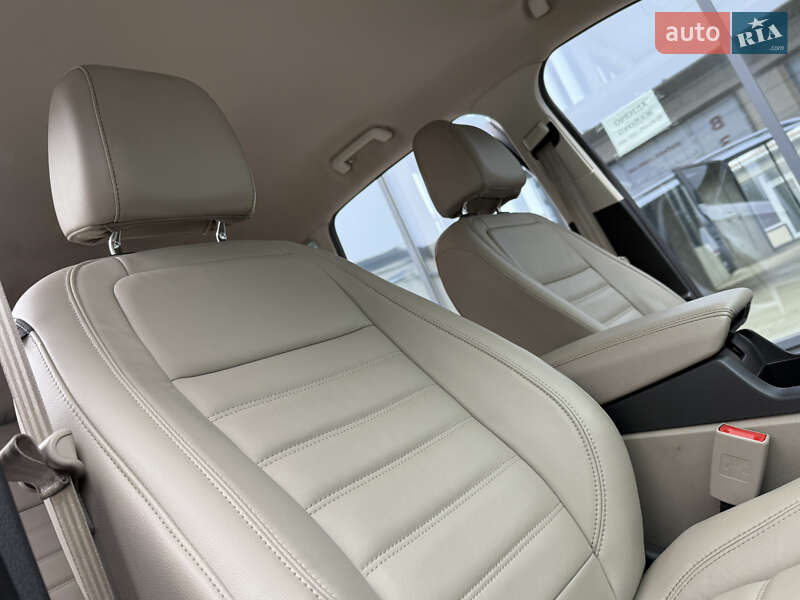 Позашляховик / Кросовер Ford Escape 2017 в Дрогобичі фото 62 Позашляховик / Кросовер Ford Escape 2017 в Дрогобичі