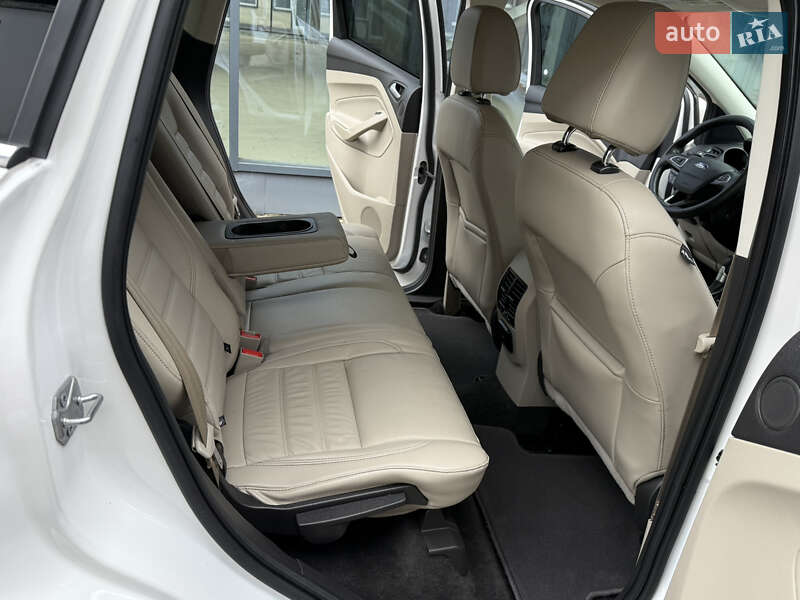 Позашляховик / Кросовер Ford Escape 2017 в Дрогобичі фото 64 Позашляховик / Кросовер Ford Escape 2017 в Дрогобичі