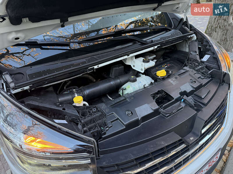 Позашляховик / Кросовер Ford Escape 2017 в Дрогобичі фото 82 Позашляховик / Кросовер Ford Escape 2017 в Дрогобичі