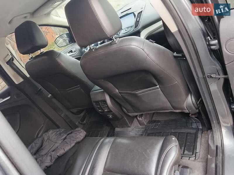 Внедорожник / Кроссовер Ford Escape 2013 в Иршаве