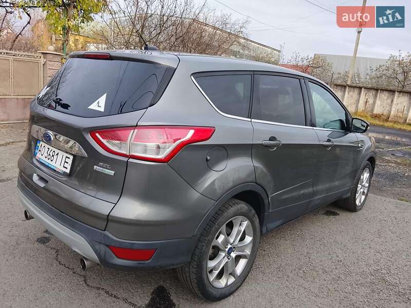 Внедорожник / Кроссовер Ford Escape 2013 в Иршаве