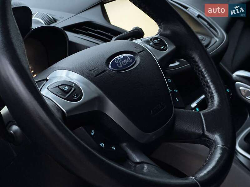 Внедорожник / Кроссовер Ford Escape 2014 в Ахтырке фото 27 Внедорожник / Кроссовер Ford Escape 2014 в Ахтырке