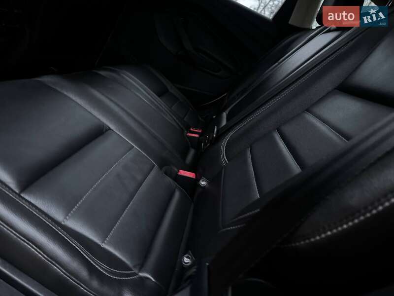 Внедорожник / Кроссовер Ford Escape 2014 в Ахтырке фото 31 Внедорожник / Кроссовер Ford Escape 2014 в Ахтырке