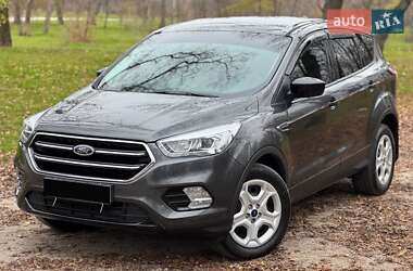 Внедорожник / Кроссовер Ford Escape 2018 в Кропивницком