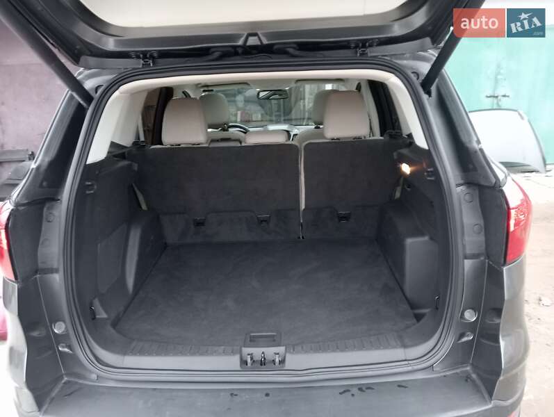 Позашляховик / Кросовер Ford Escape 2019 в Івано-Франківську