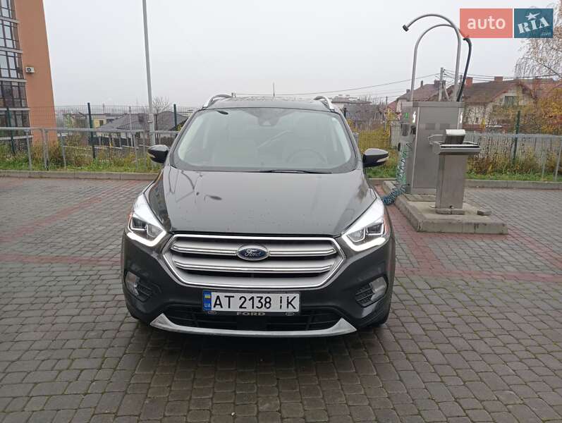 Позашляховик / Кросовер Ford Escape 2019 в Івано-Франківську