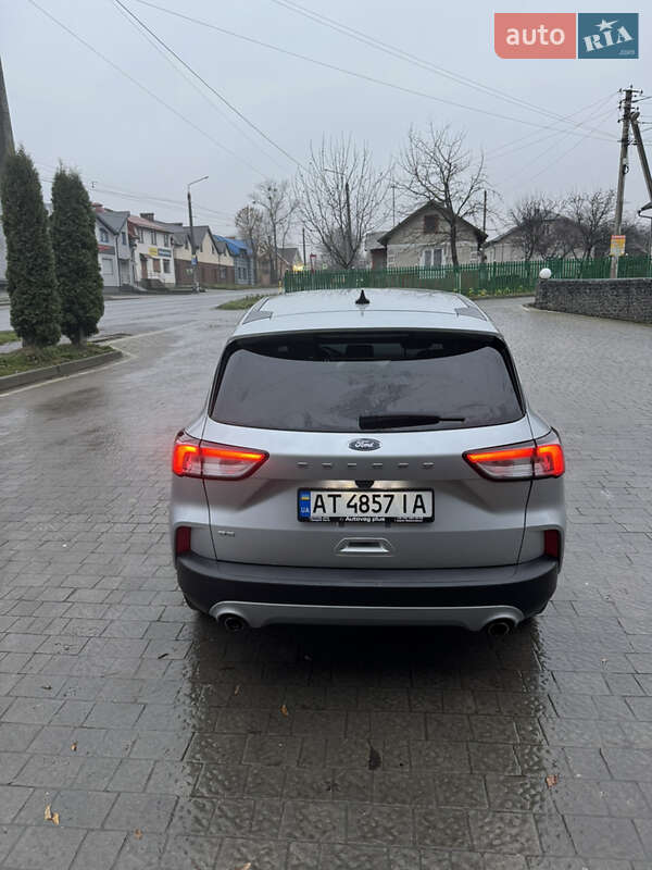 Позашляховик / Кросовер Ford Escape 2020 в Івано-Франківську