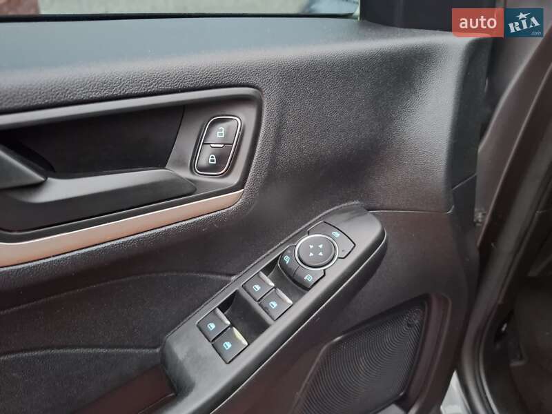 Позашляховик / Кросовер Ford Escape 2022 в Вінниці