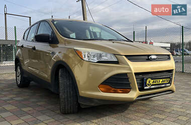 Внедорожник / Кроссовер Ford Escape 2014 в Стрые
