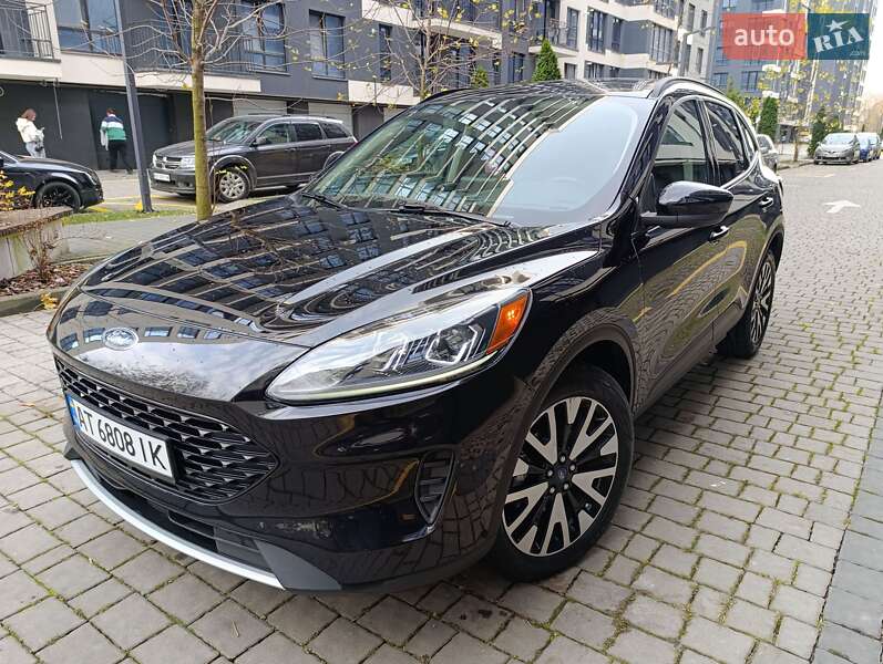 Внедорожник / Кроссовер Ford Escape 2020 в Ивано-Франковске