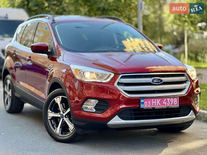 Внедорожник / Кроссовер Ford Escape 2018 в Киеве