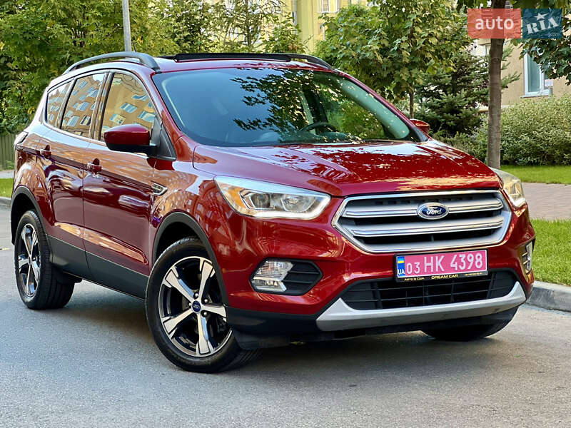 Внедорожник / Кроссовер Ford Escape 2018 в Киеве