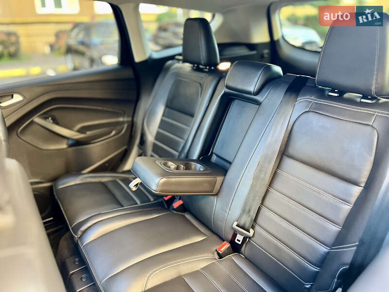 Внедорожник / Кроссовер Ford Escape 2018 в Киеве