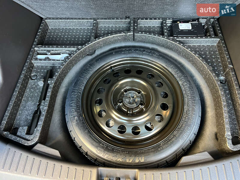 Внедорожник / Кроссовер Ford Escape 2018 в Киеве