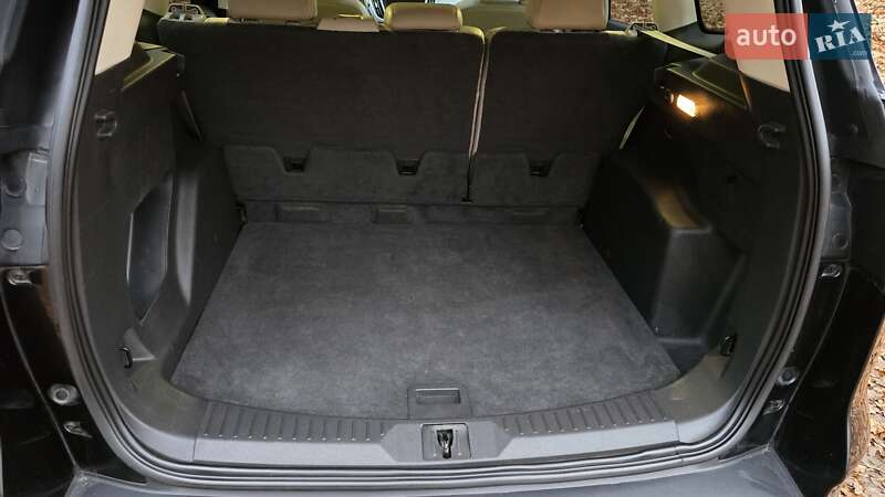 Внедорожник / Кроссовер Ford Escape 2015 в Львове