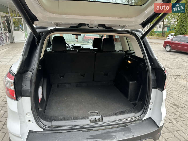 Внедорожник / Кроссовер Ford Escape 2018 в Житомире