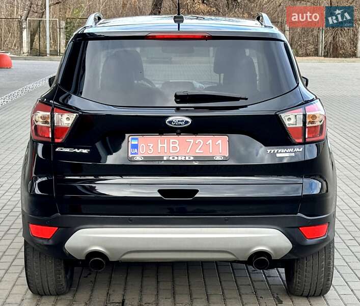 Внедорожник / Кроссовер Ford Escape 2017 в Житомире