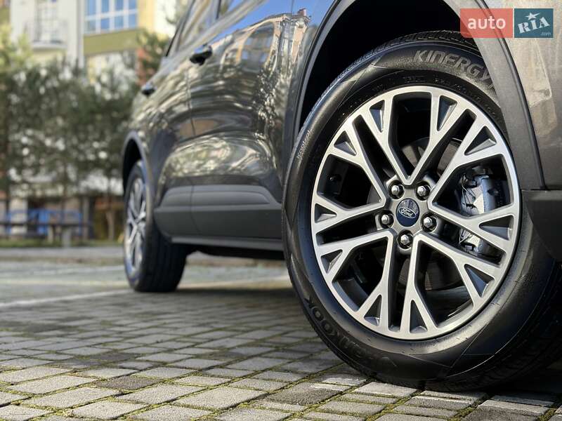 Внедорожник / Кроссовер Ford Escape 2019 в Ивано-Франковске фото 12 Внедорожник / Кроссовер Ford Escape 2019 в Ивано-Франковске