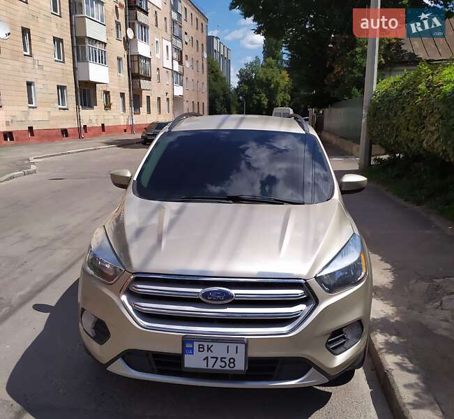 Внедорожник / Кроссовер Ford Escape 2017 в Ровно фото 15 Внедорожник / Кроссовер Ford Escape 2017 в Ровно