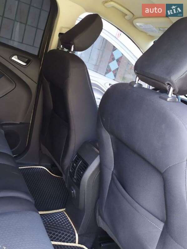 Внедорожник / Кроссовер Ford Escape 2017 в Ровно фото 23 Внедорожник / Кроссовер Ford Escape 2017 в Ровно