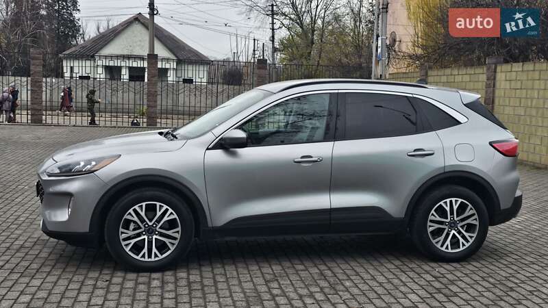 Внедорожник / Кроссовер Ford Escape 2021 в Каменском