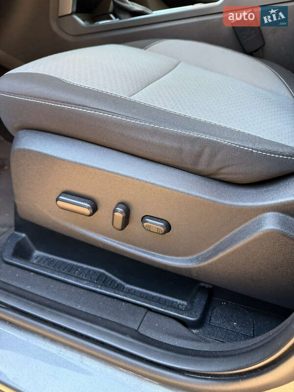 Внедорожник / Кроссовер Ford Escape 2016 в Львове фото 9 Внедорожник / Кроссовер Ford Escape 2016 в Львове