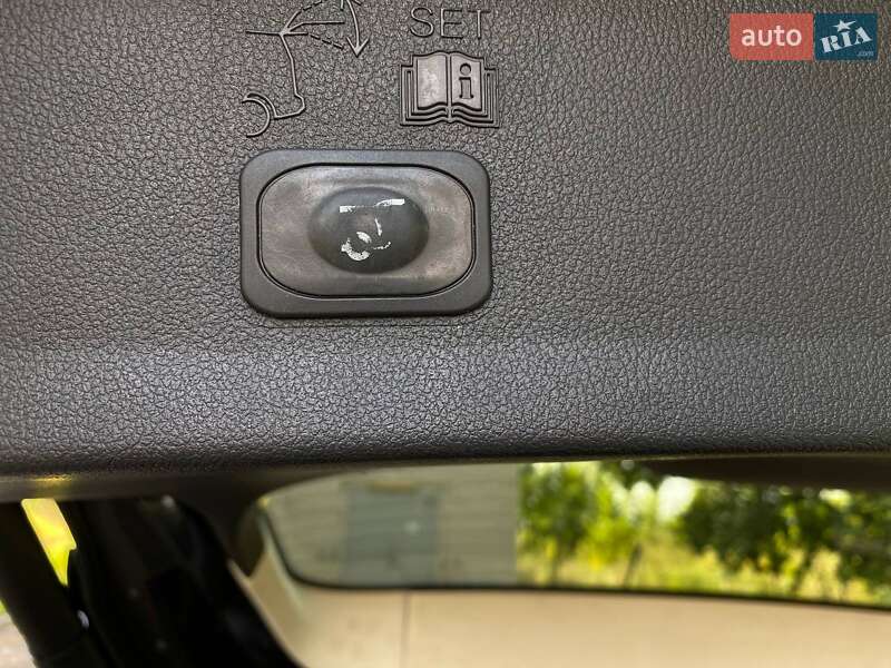 Внедорожник / Кроссовер Ford Escape 2015 в Киеве