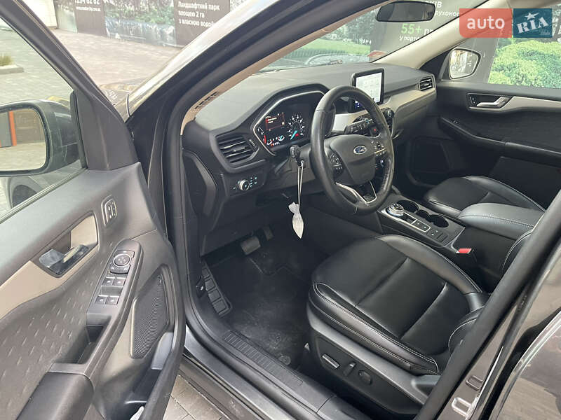 Внедорожник / Кроссовер Ford Escape 2019 в Киеве фото 16 Внедорожник / Кроссовер Ford Escape 2019 в Киеве