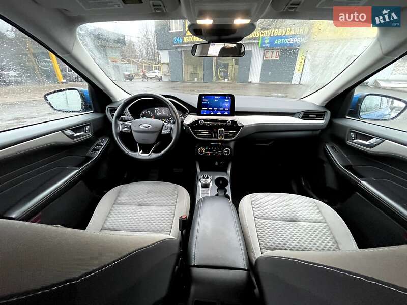 Внедорожник / Кроссовер Ford Escape 2021 в Харькове