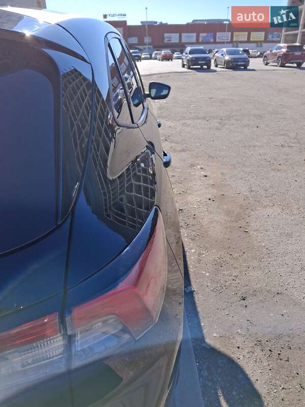 Внедорожник / Кроссовер Ford Escape 2020 в Тернополе