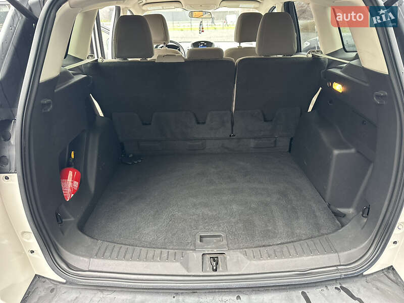 Внедорожник / Кроссовер Ford Escape 2015 в Виннице