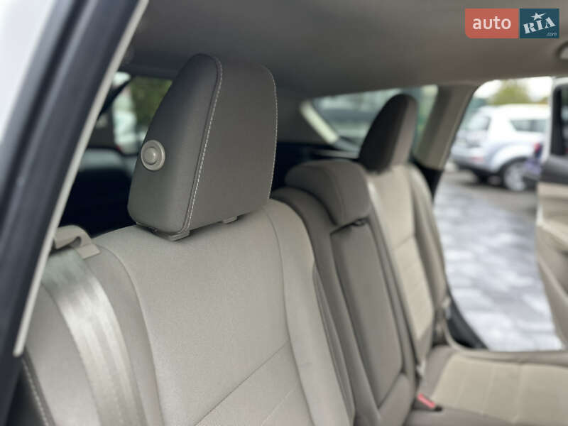 Внедорожник / Кроссовер Ford Escape 2015 в Виннице