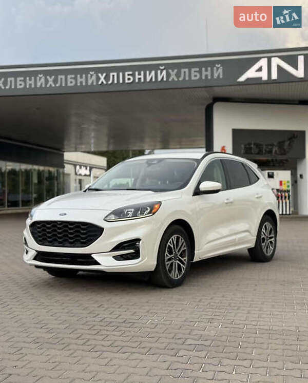 Внедорожник / Кроссовер Ford Escape 2020 в Одессе