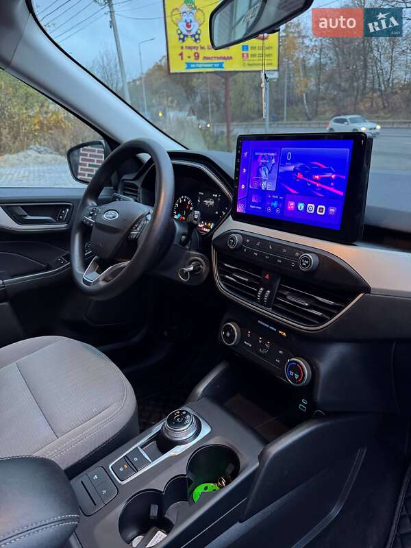 Позашляховик / Кросовер Ford Escape 2021 в Тернополі